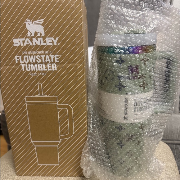 Stanley 40oz Tumbler in Olive green with Lv designs. New. - Picture 2 of 8